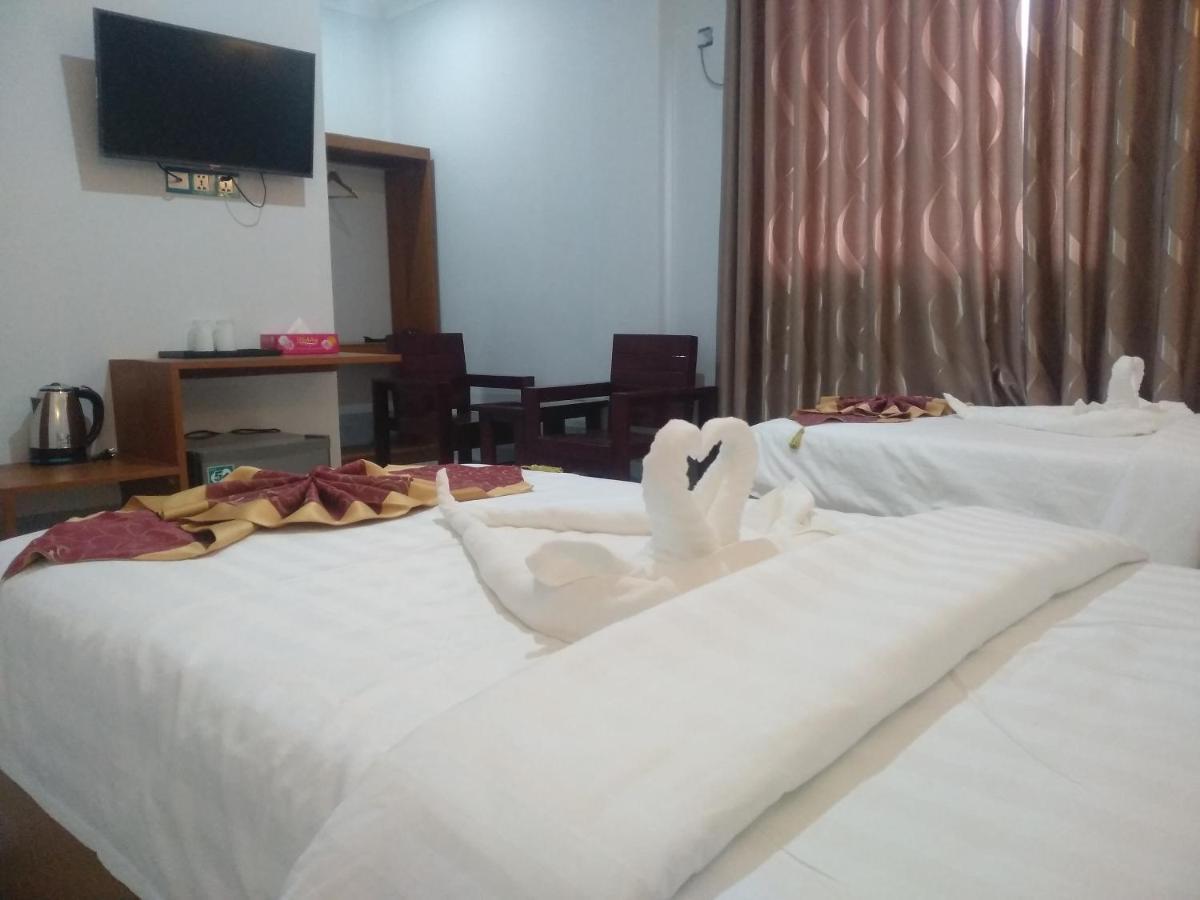 Mandalar May One Hotel Mandalay Extérieur photo