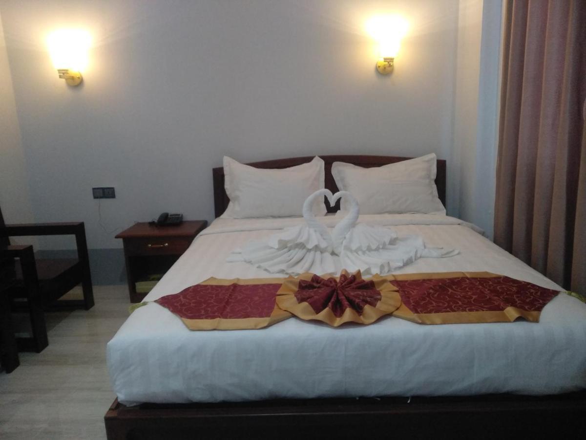 Mandalar May One Hotel Mandalay Extérieur photo