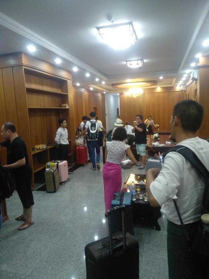 Mandalar May One Hotel Mandalay Extérieur photo