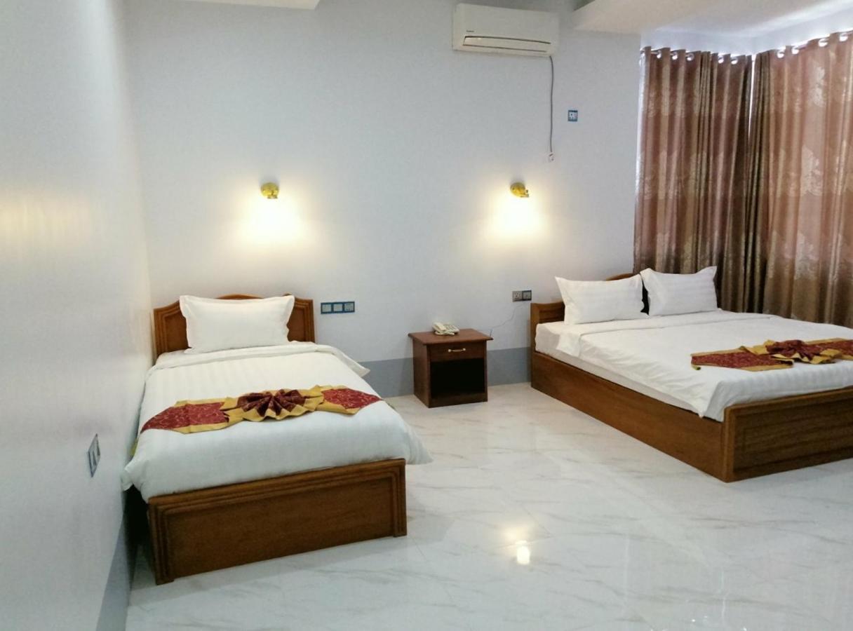 Mandalar May One Hotel Mandalay Extérieur photo